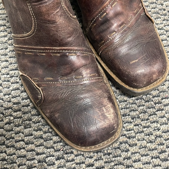 Western Inspired Boots - Picture 7 of 10